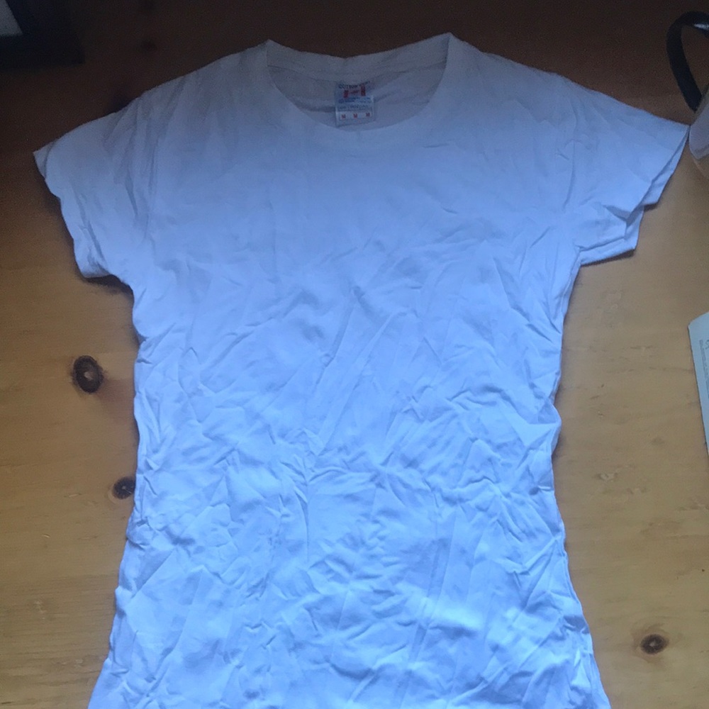 Brand New Deadstock Cotton Best plain white Womans tee 2 for $10!